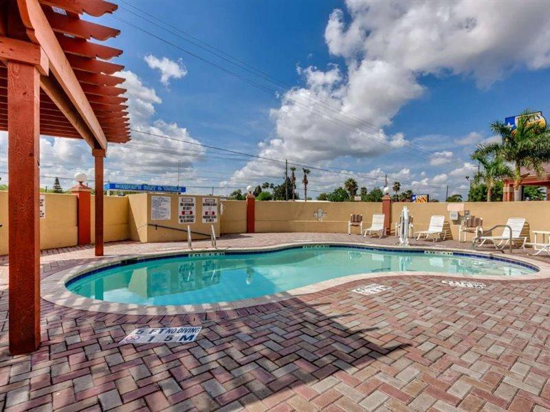 Quality Inn Brownsville Exterior photo