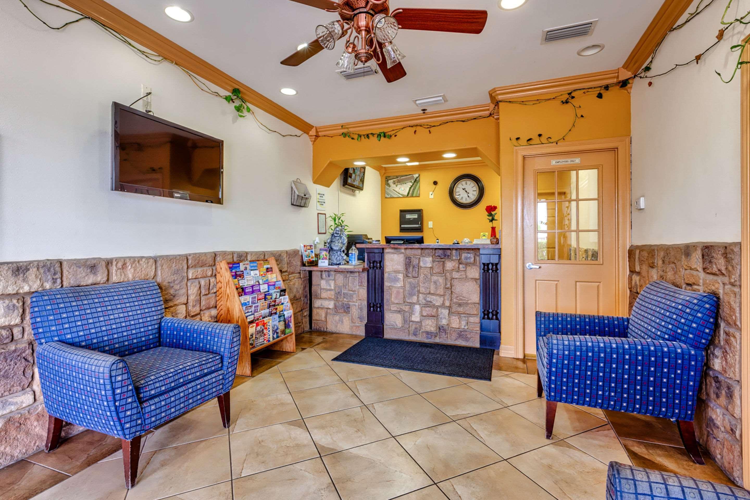 Quality Inn Brownsville Exterior photo