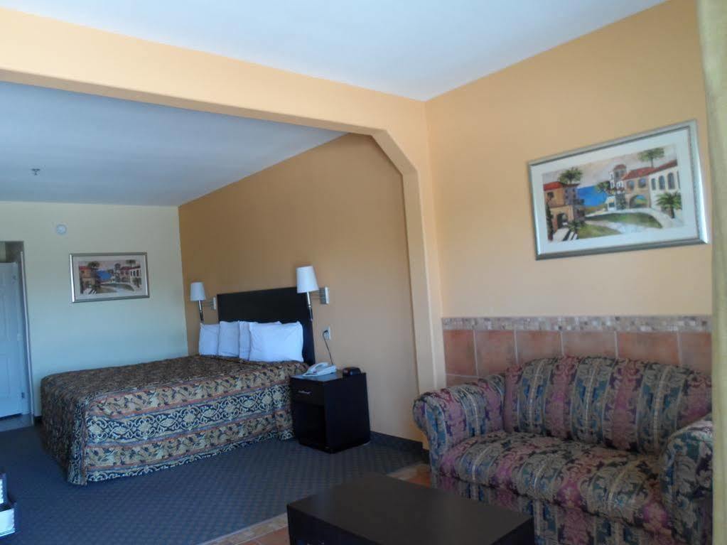 Quality Inn Brownsville Exterior photo