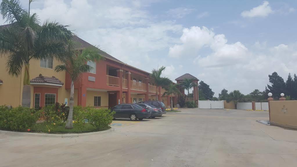 Quality Inn Brownsville Exterior photo