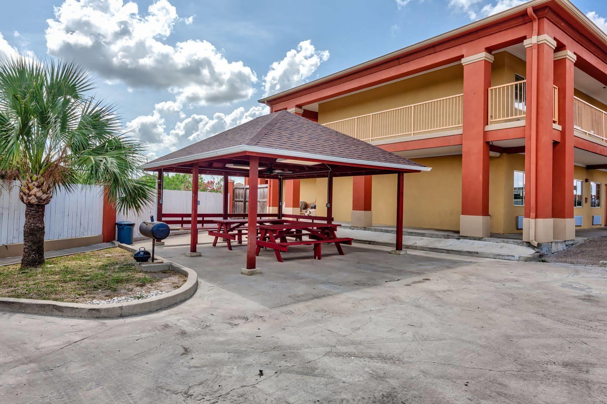 Quality Inn Brownsville Exterior photo